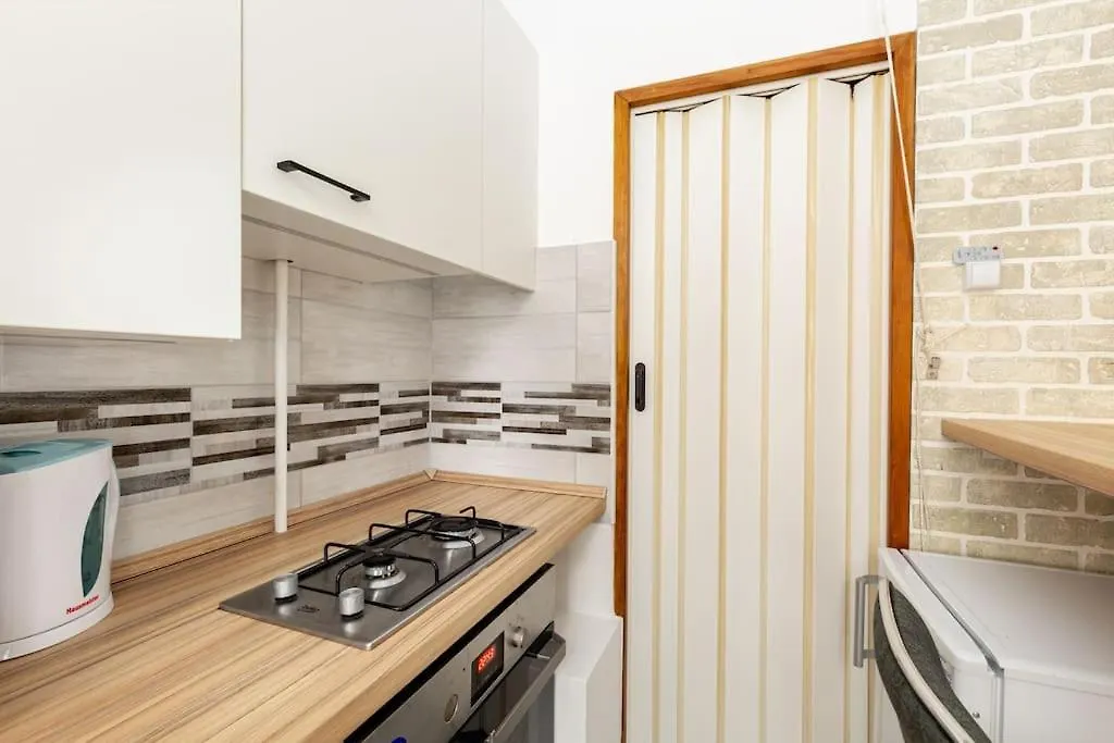 K5 Kis Apartment Βουδαπέστη 0*,